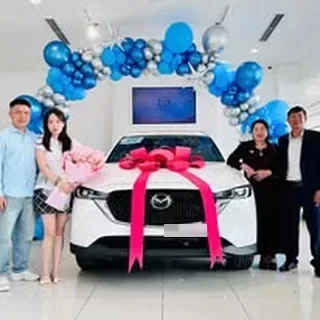 Hoạt động tư vấn và giao xe Mazda tại Nghệ An 2